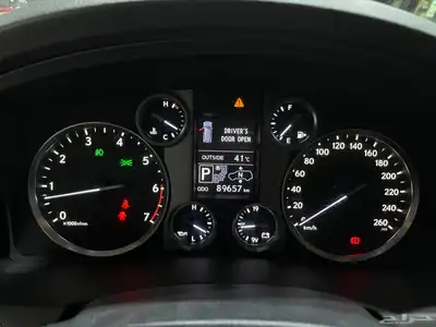 للبيع لكزس LX570DD فل كامل 2014 عبداللطيف عداد قليل 89 الف 18