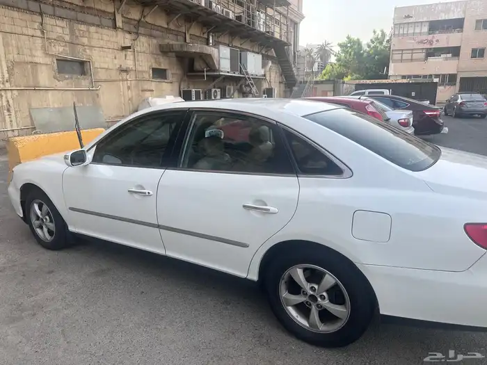 هونداى ازيرا موديل 2008 فل كامل 1