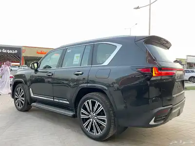 لكزس 2025 LX600BBخليجي داخلي اوف ويت(بنزين)6سلندر 6