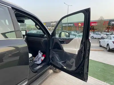 لكزس 2025 LX600BBخليجي داخلي اوف ويت(بنزين)6سلندر 20