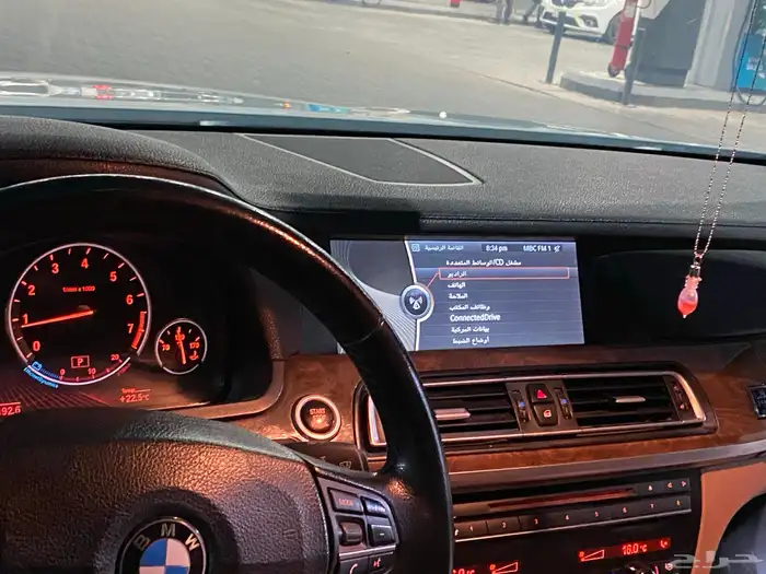 بي ام دبليو 2011 BMW -740 يوجد ورقه فحص كمبيوتر 31