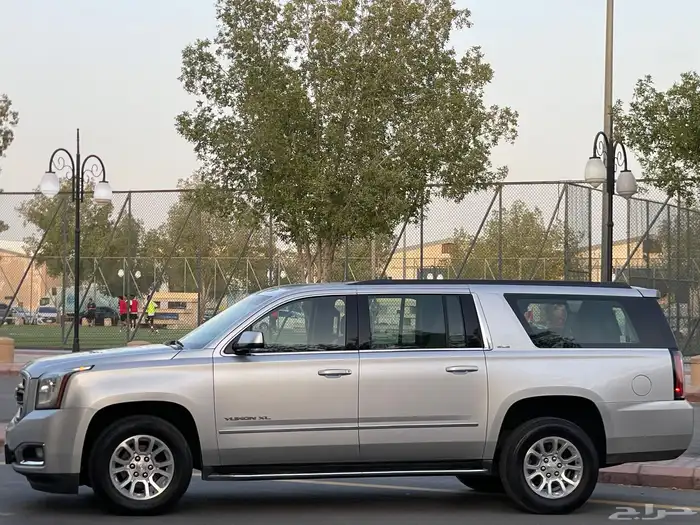 جي ام سي يوكن XL-2020 11