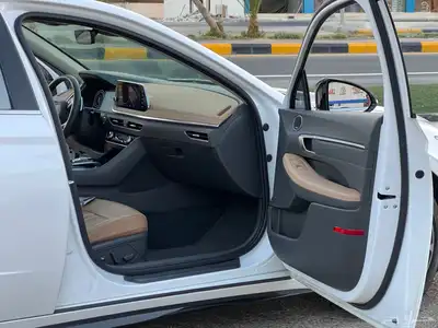 سوناتا بنزين 2020 فل كامل 12