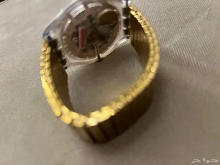 ساعة سواتش 1