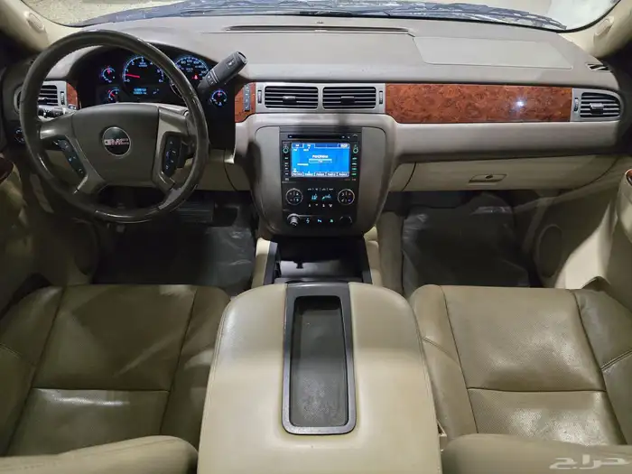 جمس يوكن LTZ موديل 2010 بحالة الوكالة 14