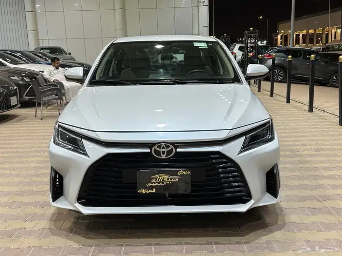 تويوتا يارس موديل 2023 استاندر 1