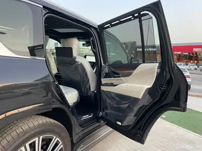 لكزس 2025 LX600BBخليجي داخلي اوف ويت(بنزين)6سلندر 23