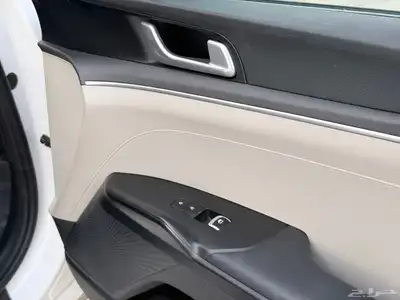 كيا K5 موديل 2022 شرط نظيف 29