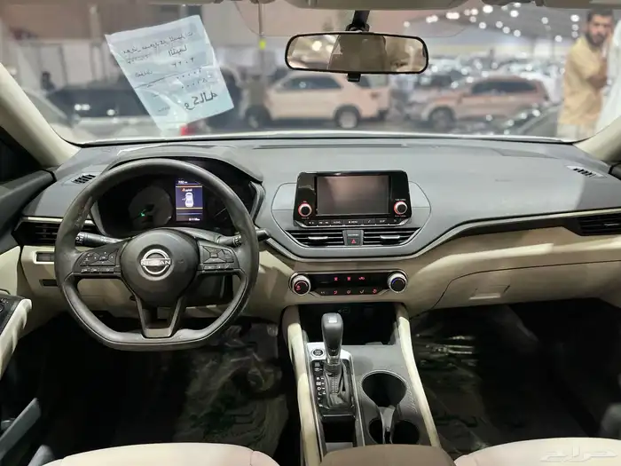 نيسان التيما. 2023 27