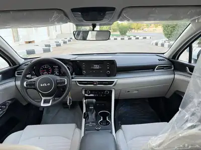 كيا K5 موديل 2022 شرط نظيف 30