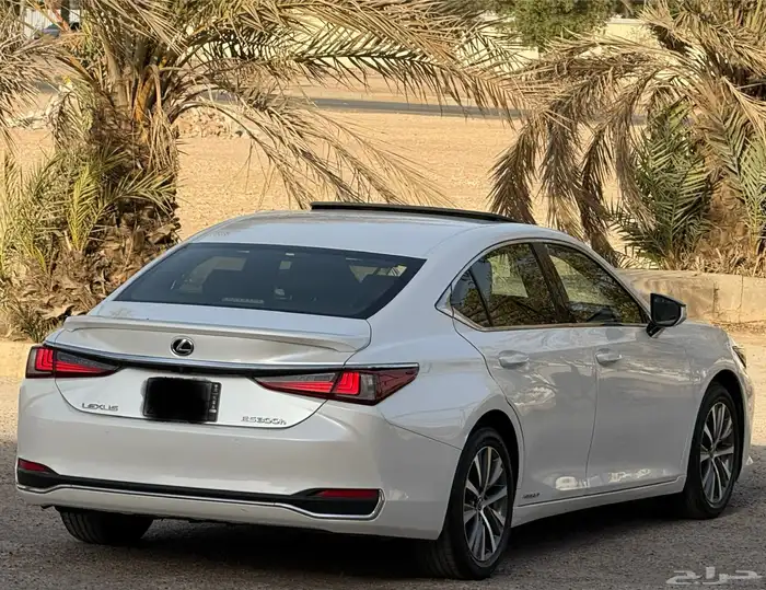 لكزس ES300h 2020 ممشى (97) الف 5