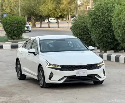 كيا K5 موديل 2022 شرط نظيف 2