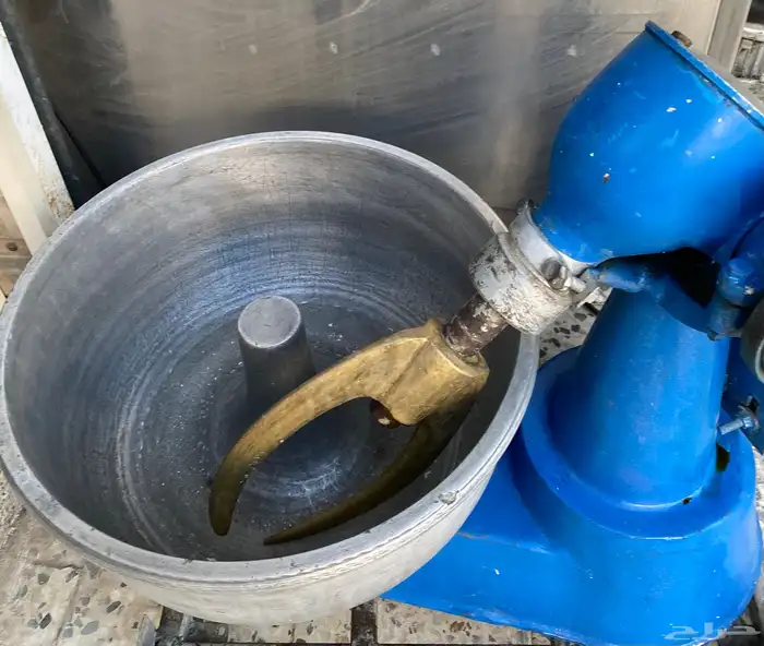 عجانة سورية وزن 10 كيلو للبيع بداعي السفر 0