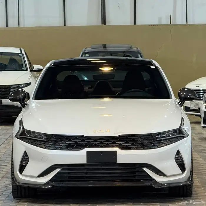 كيا K5 2022 اصفار  اصدار خاص) 0