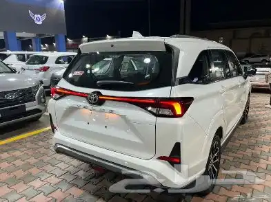 تويوتا فيلوز GLX 2025 5
