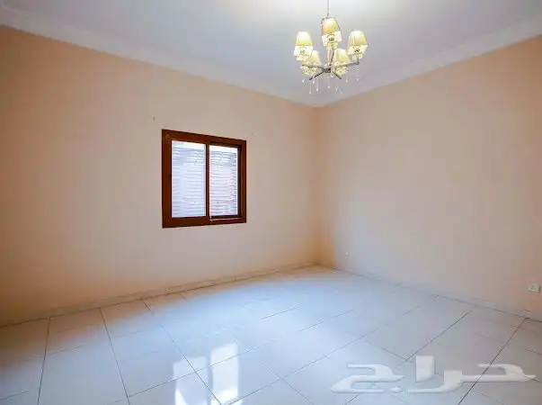 فيلا للبيع في حي المحمدية ضاحية البساتين 15