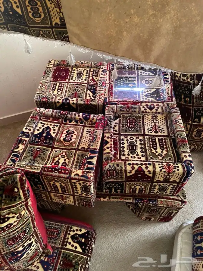 اثاث للبيع مجلس عربي 5 متر مع الستارة 0
