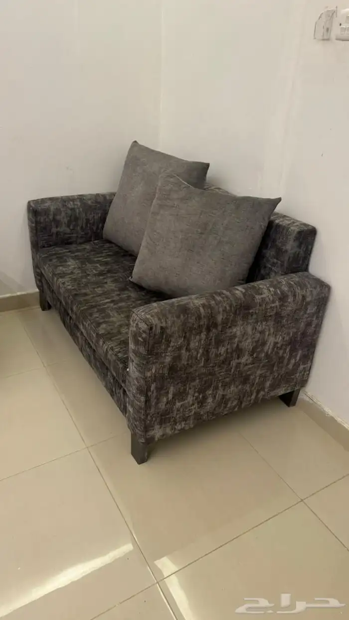 للبيع كنب نظيف بالحيل 4