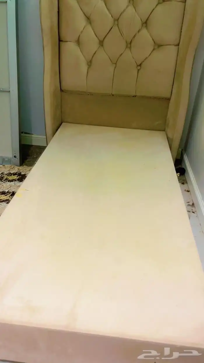 سرير و دولاب ومكتبه و سخان مكيف 3