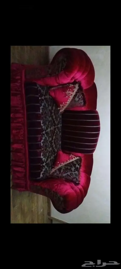 كنب نظيف للبيع وسليم 3