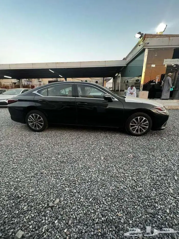 لكزس ES 250 AA 2