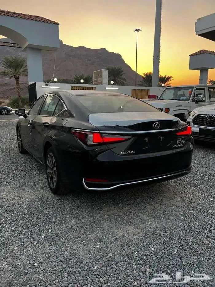 لكزس ES 250 AA 1