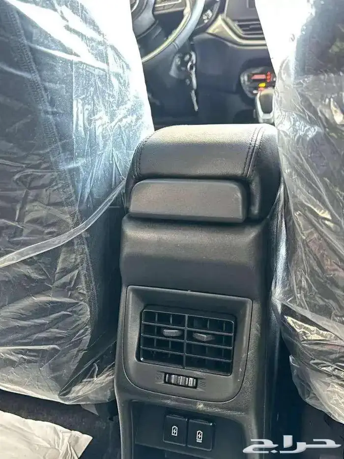 سوزوكي بالينو2025 5