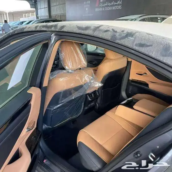 ES300 AH سعودي 2025 كاش و اقساط 1