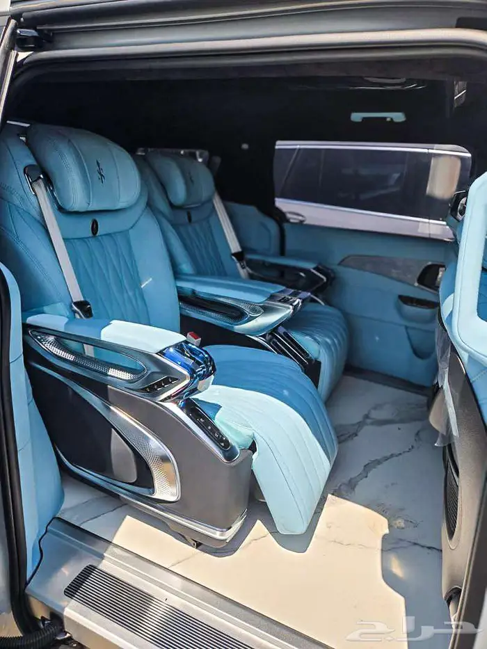 كيا كارنفال 2026 ليموزين KIA CARNIVAL 2026 HIGH LIMOUSINE 18
