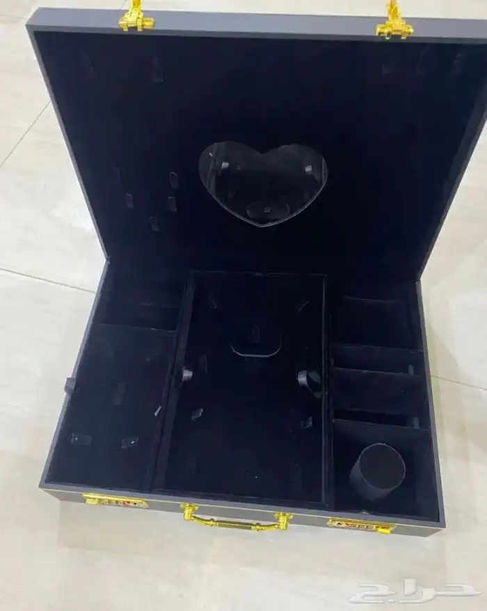 شنطه خزن الذهب والالماس 8