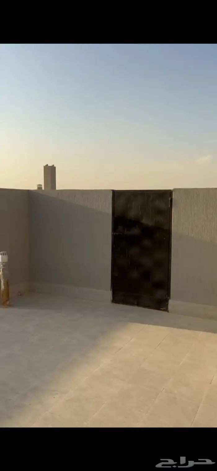 شقة جديده في حي النرجس بسطح للإيجار 0