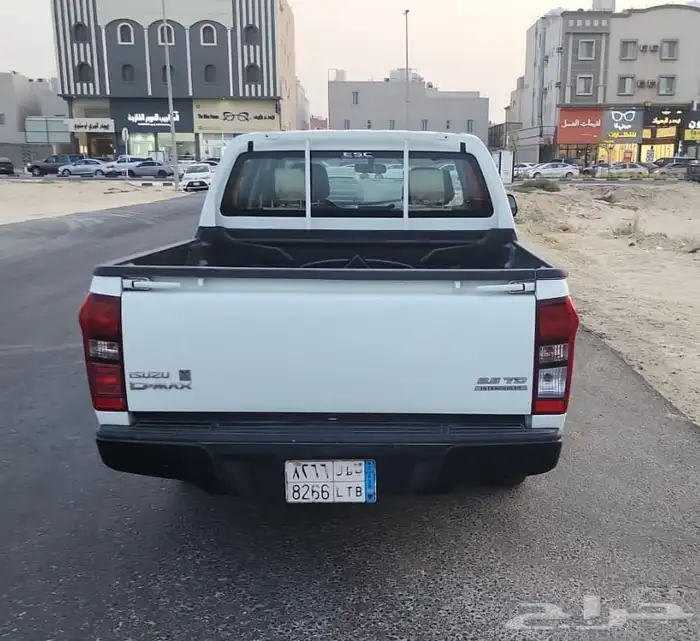 للبيع ايسوزو 2023 ممشي قليل 0