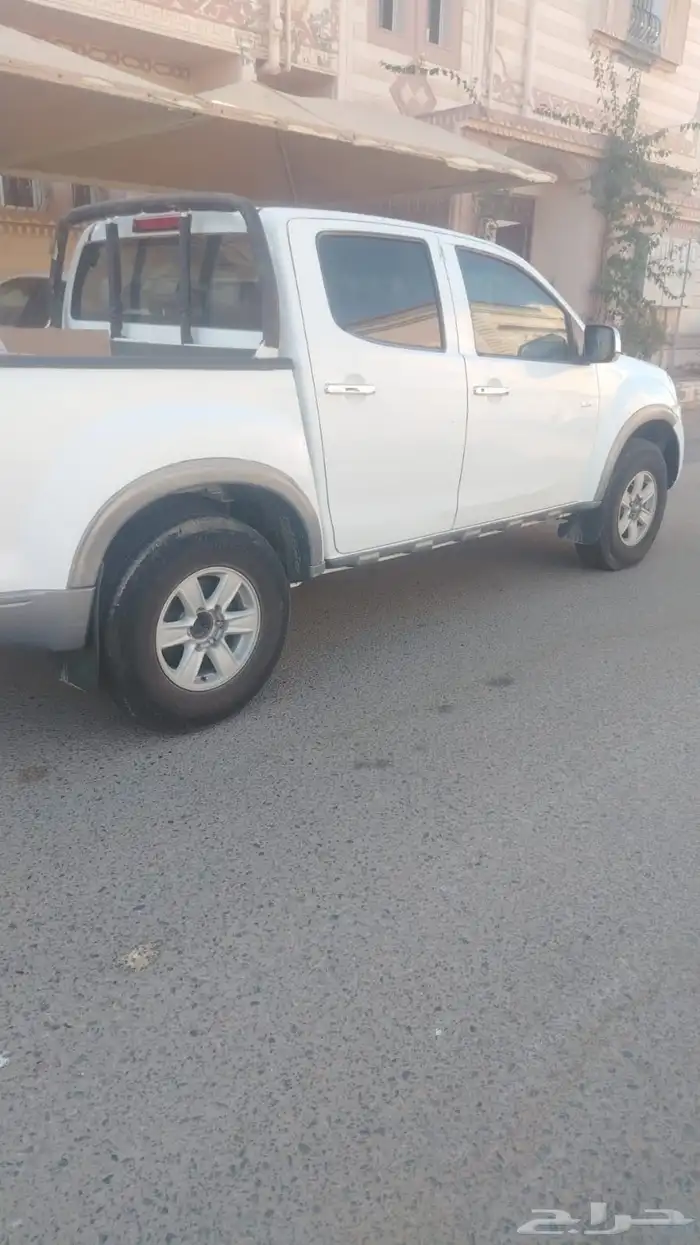 ايسوزو 2013 2
