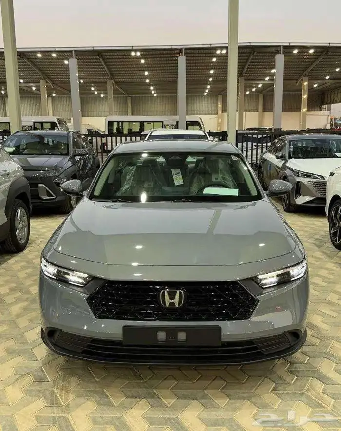 هوندا اكورد LX ستاندر 2025 اصفار سعودي 2