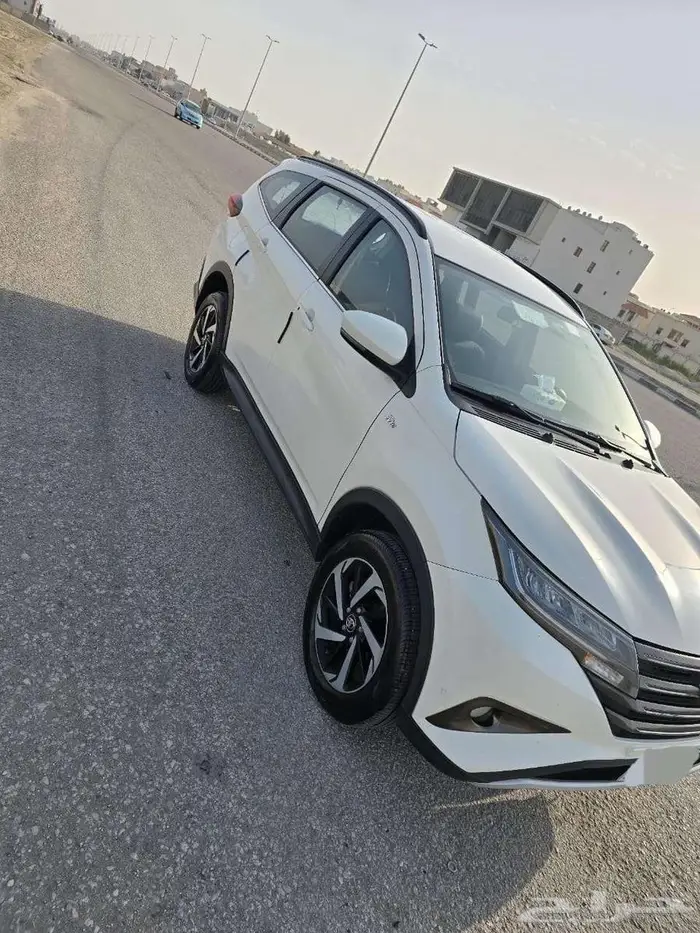 Car Toyota Rush top of the line variant (Family used Car) 8