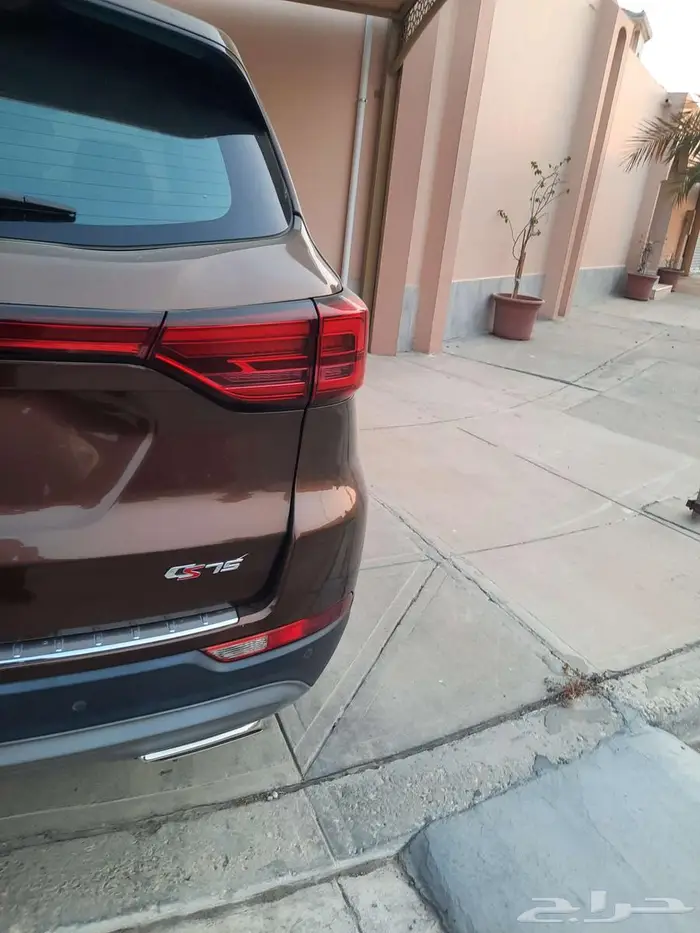 شنجان. 2020 Changan 5