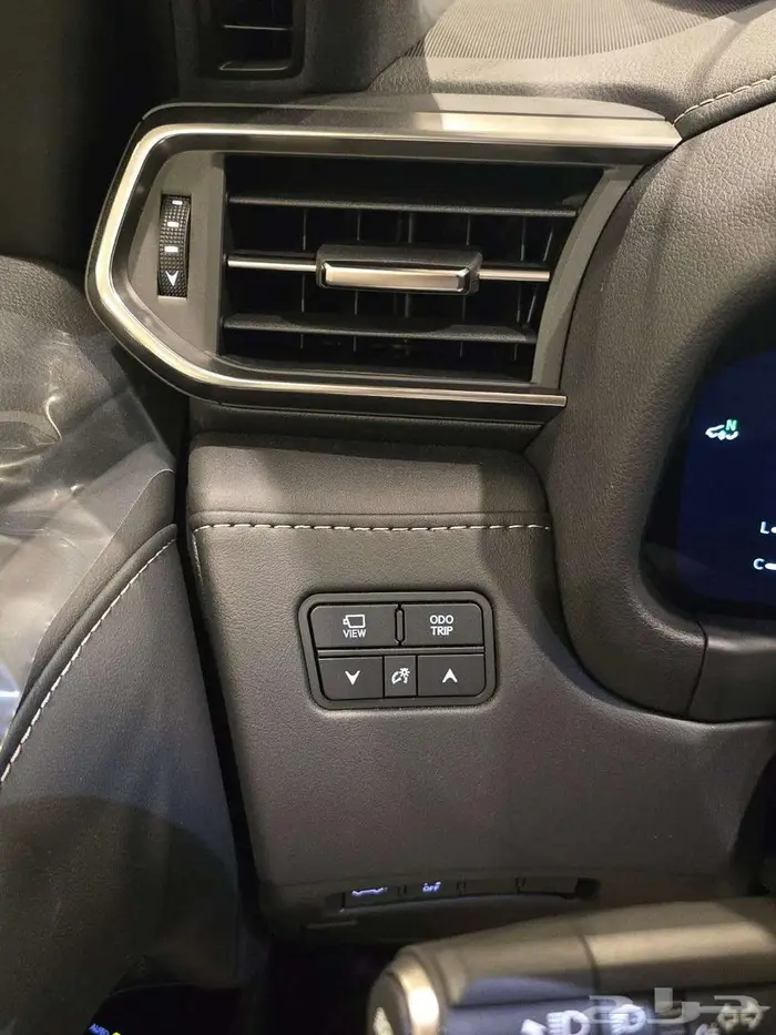 لكزس LX600 OT افرود 15