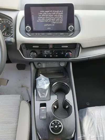 نيسان اكس تريل 5 مقاعد دفع رباعي ستاندر 2025 10