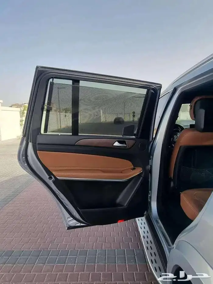 مرسيدس 500 GLS موديل 2018 2