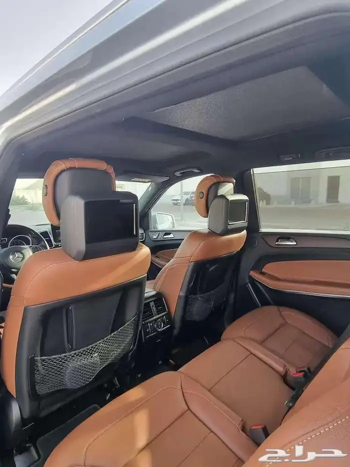 مرسيدس 500 GLS موديل 2018 21