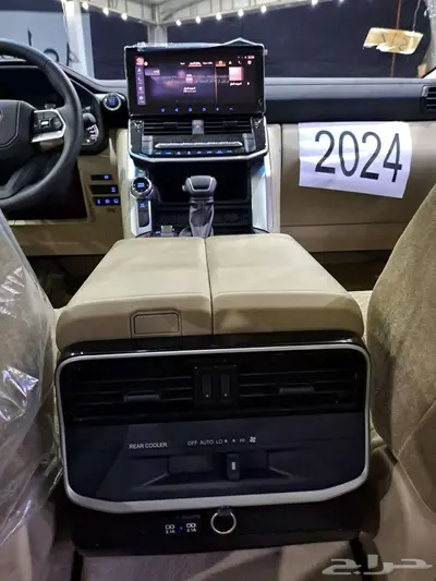 تويوتا لاند كروزور ديزل GXR L2 2024 7