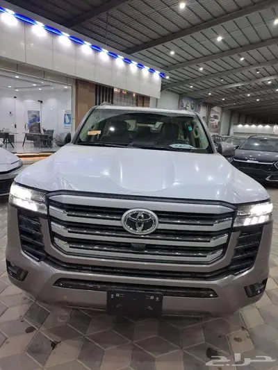 تويوتا لاند كروزور ديزل GXR L2 2024 0
