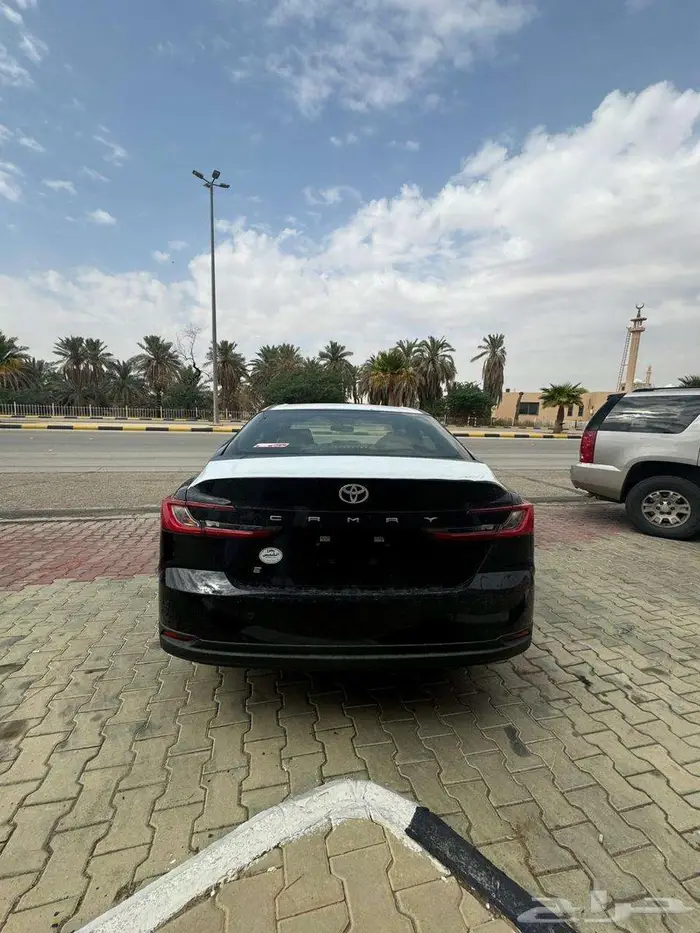 كامري E ستاندر موديل 2025م 3