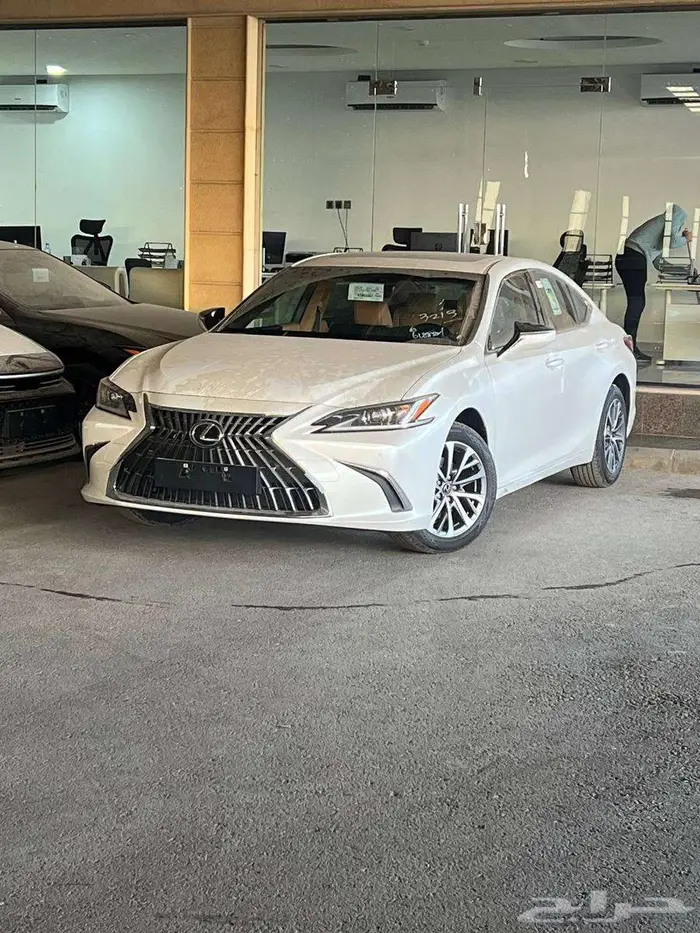 لكزس ES 250 فئه AA موديل 2024 بقسط 2597 الحسن 0