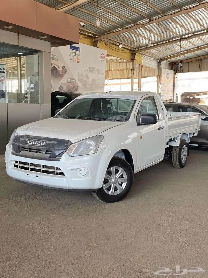 ايسوزو غمارة 2025 جوانب ب73.900 خليجي بأقل سعر لدى الفريدي 0