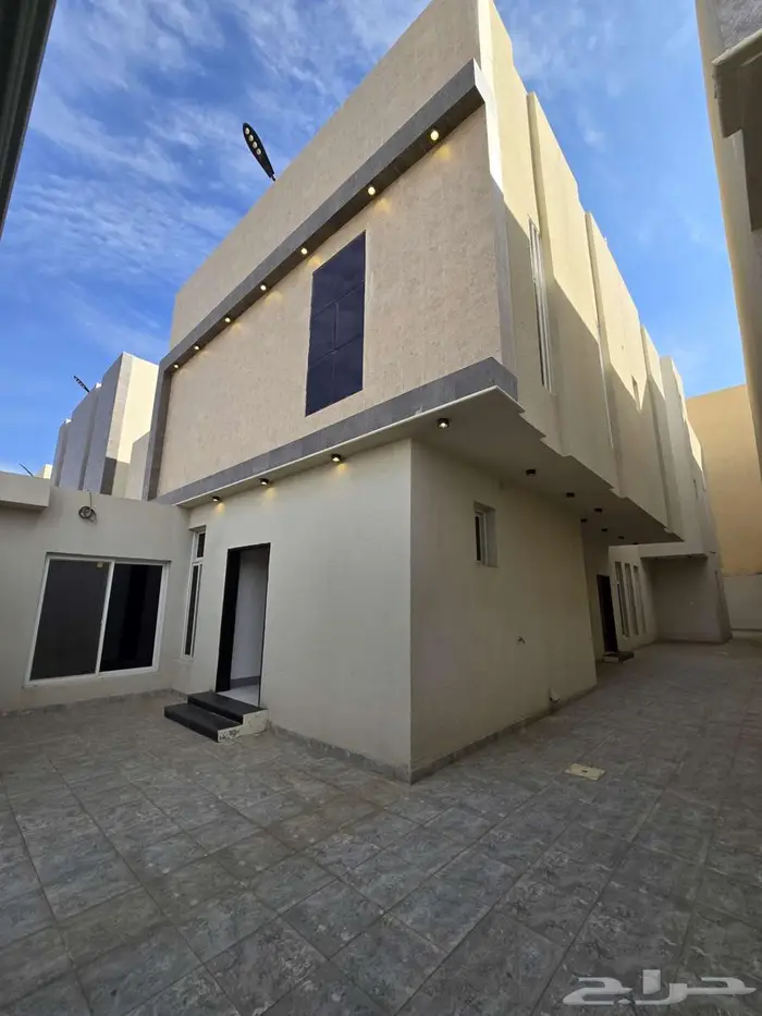 فلل فاخرة للبيع بحي الإسكان خميس مشيط 3