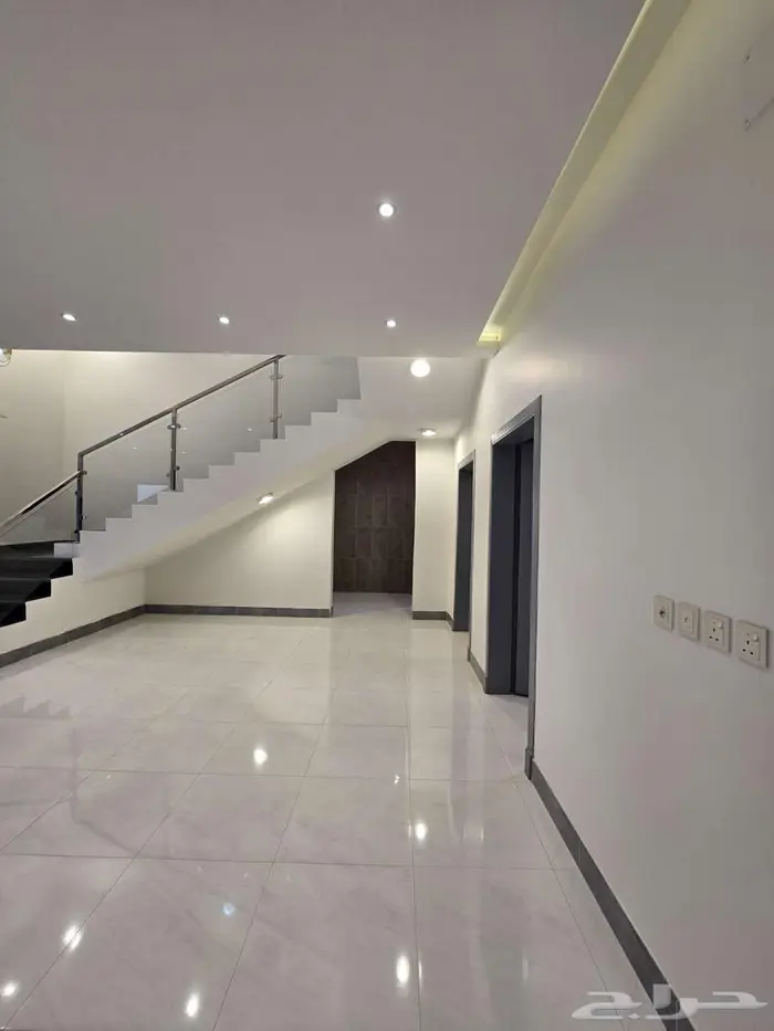 فلل فاخرة للبيع بحي الإسكان خميس مشيط 34