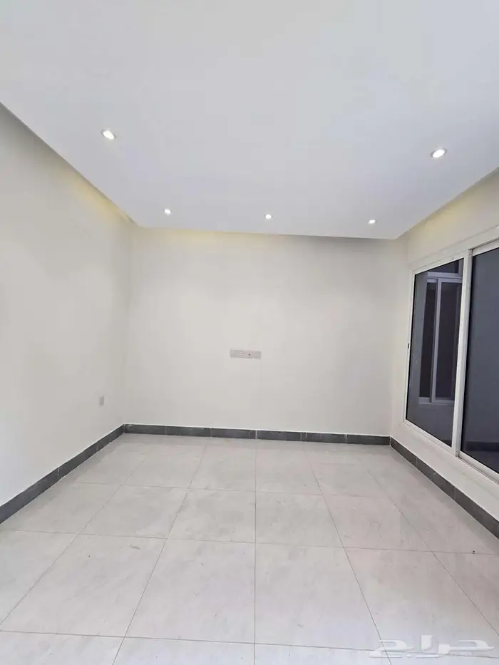 فلل فاخرة للبيع بحي الإسكان خميس مشيط 6