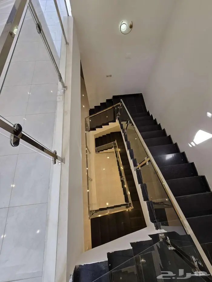 فلل فاخرة للبيع بحي الإسكان خميس مشيط 12