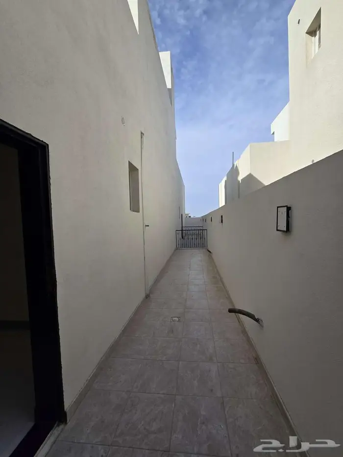 فلل فاخرة للبيع بحي الإسكان خميس مشيط 26
